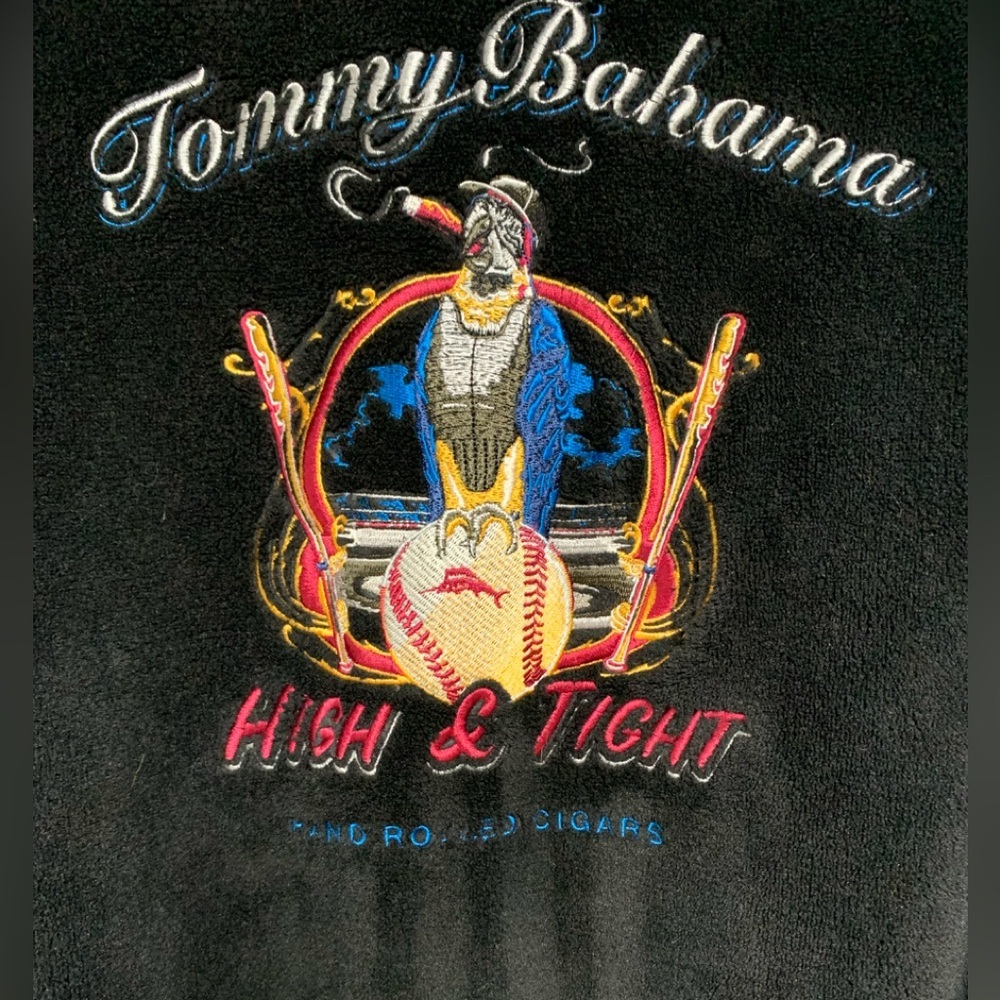 Tommy Bahama Black Fleece Cigar High Tight Colorful Embroidery Robe Size L XL​